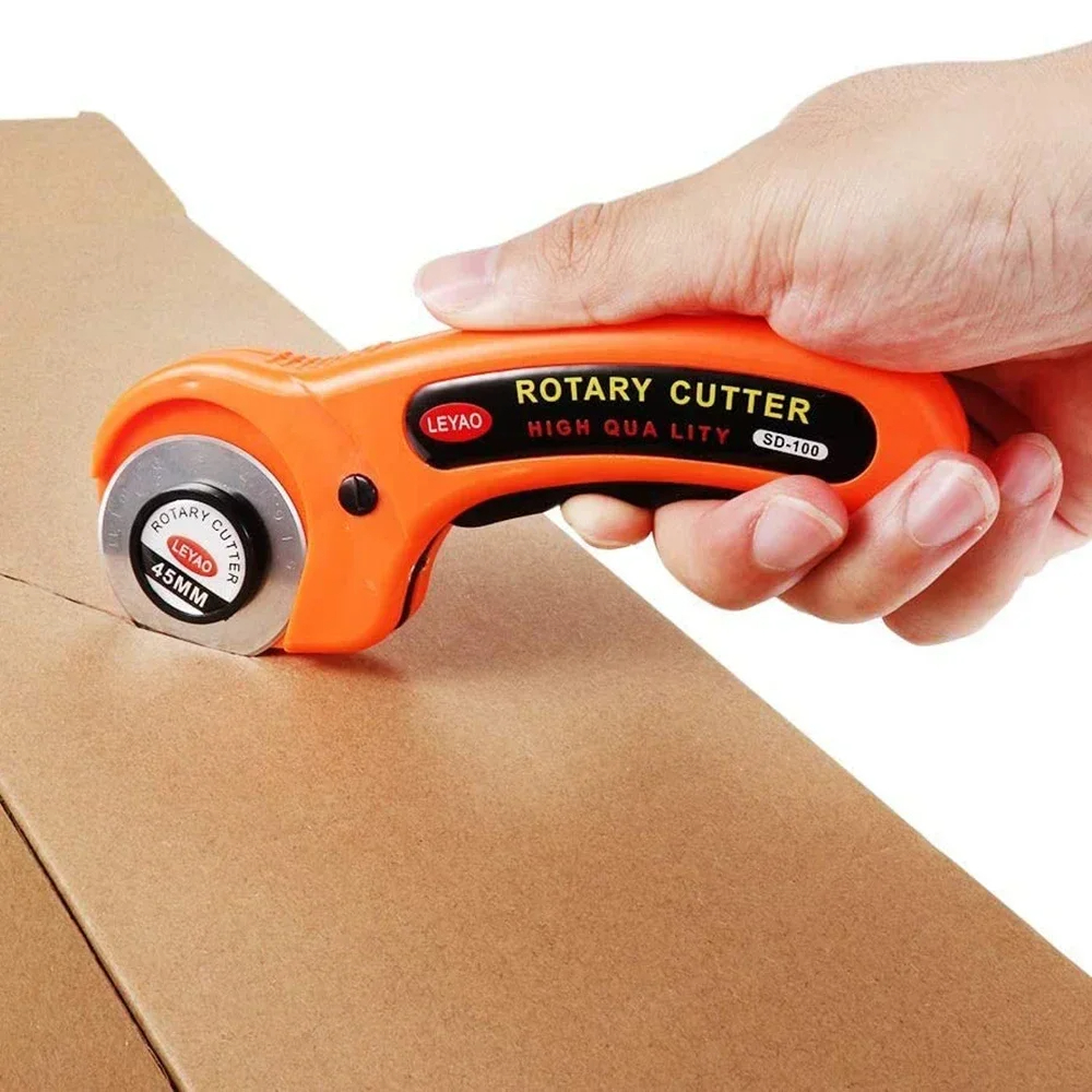 Rotary Cutter for Fabric Card  - Rotary Cutter Fabric のレビューと価格