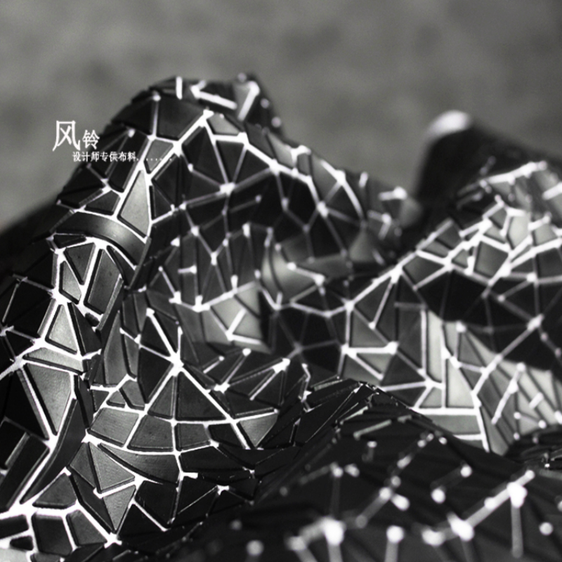 PU Fabric Black Irregular Shap - Is Sewing Textile Art のレビューと価格