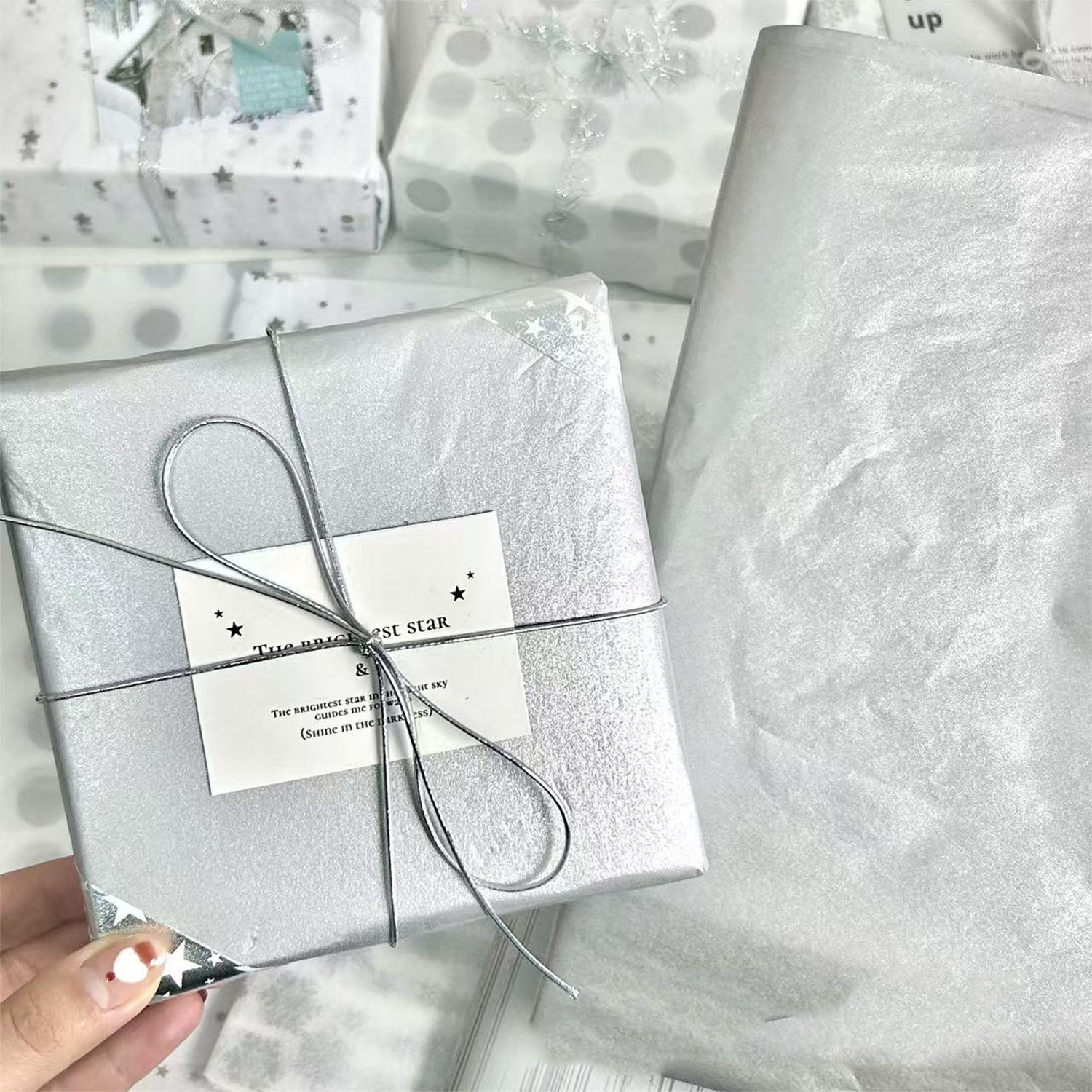 Snow Pear Paper Flower Gift Wr - Pattern Tissue Paper のレビューと価格