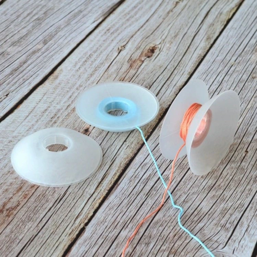 Empty Spools Empty Bobbin Spoo - Thread Bobbins Empty のレビューと価格