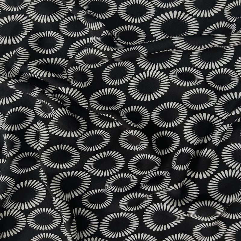 L100cm X W150cm Black Curtains - Is Sewing Textile Art のレビューと価格