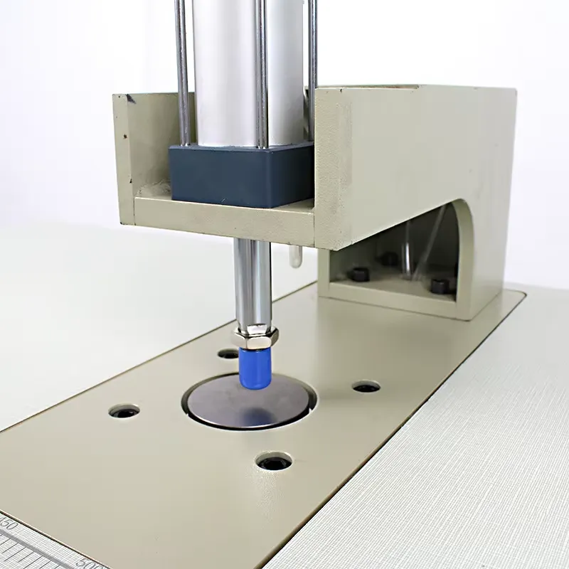 Ultrasonic Lace Sewing Machine - Sewing Machine In Textile Industry のレビューと価格